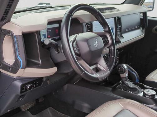 2023 Ford Bronco WILDTRAK