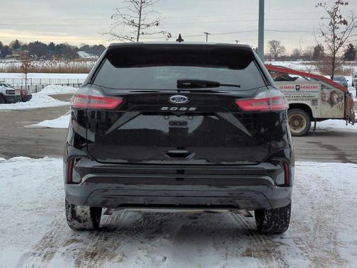 2024 Ford Edge ST-LINE