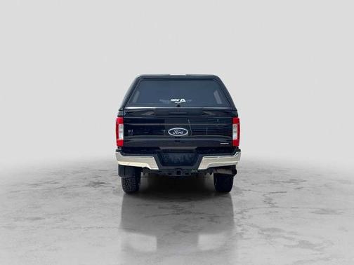 SHADOW BLACK 2017 Ford F-250 XLT
