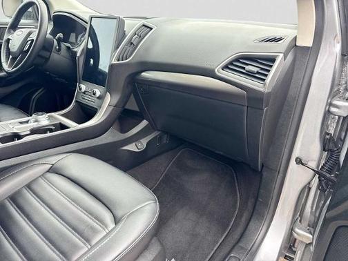 ICONIC SILVER 2023 Ford Edge SEL