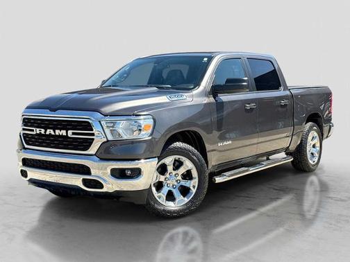 Granite Crystal Clearcoat Metallic 2022 RAM 1500 BIG HORN/LONE STAR