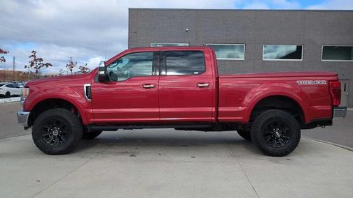 2020 Ford F-350 LARIAT SUPER DUTY
