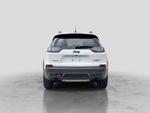 Bright White Clearcoat 2019 Jeep Cherokee TRAILHAWK