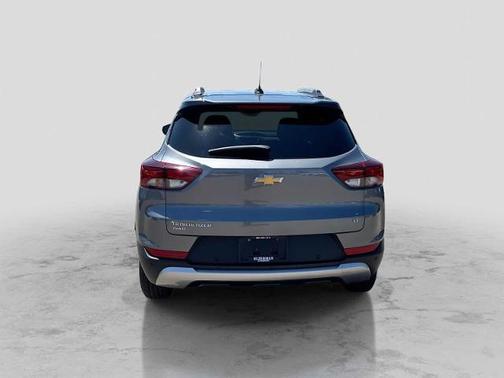 Satin Steel Metallic 2021 Chevrolet Trailblazer LT