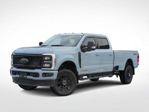 2025 Ford F-350 LARIAT SUPER DUTY