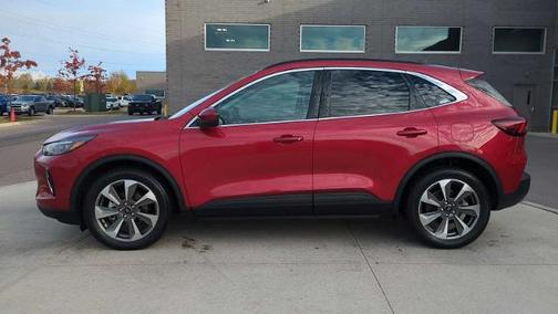 2023 Ford Escape PLATINUM