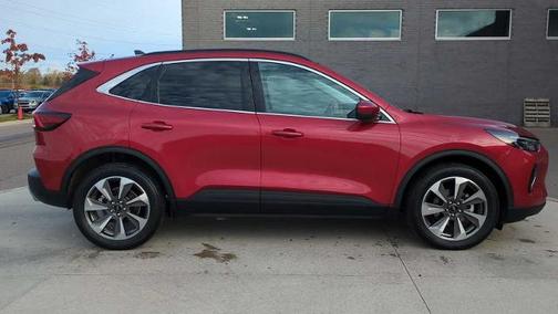 2023 Ford Escape PLATINUM