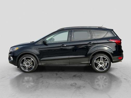 AGATE BLACK 2019 Ford Escape SEL