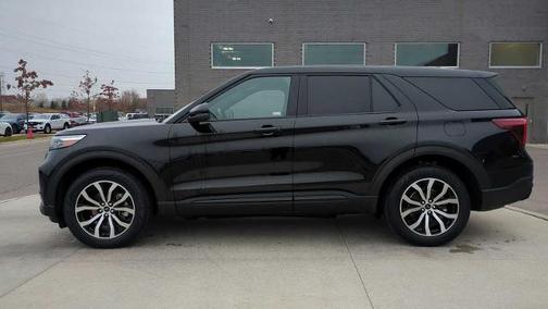 2021 Ford Explorer ST