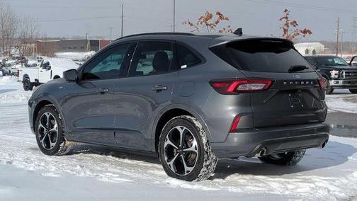 2024 Ford Escape ST-LINE ELITE