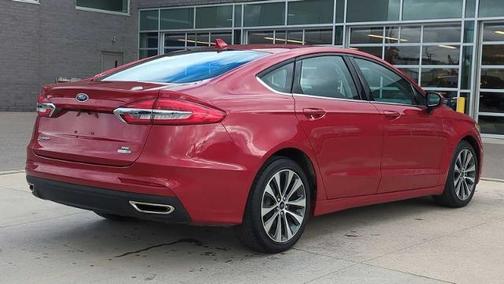 2020 Ford Fusion SE