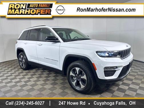 Bright White Clearcoat 2023 Jeep Grand Cherokee 4xe Base