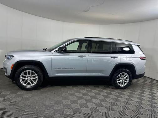 2021 Jeep Grand Cherokee L Laredo