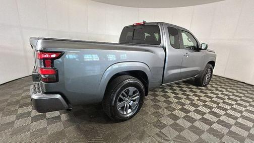 Gun Metallic 2025 Nissan Frontier SV