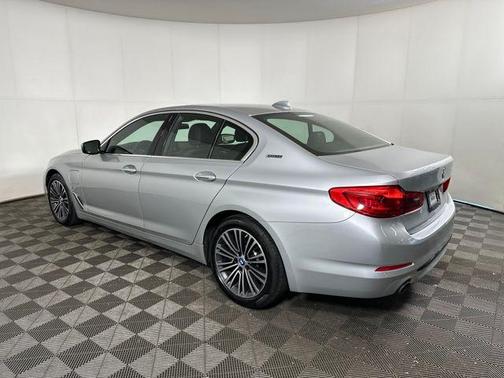 2018 BMW 530e xDrive iPerformance