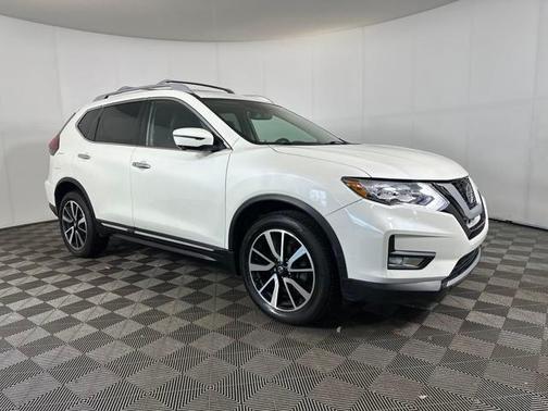 2020 Nissan Rogue SL