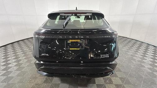 Black Diamond Pearl 2023 Nissan ARIYA ENGAGE