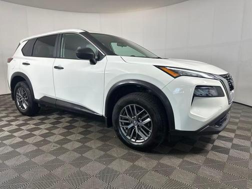2021 Nissan Rogue S