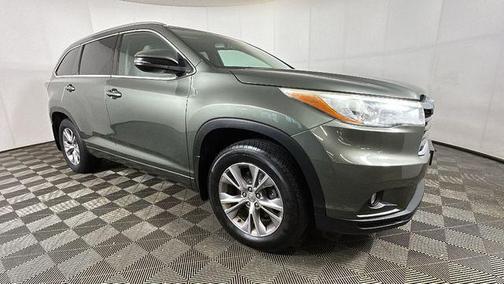 Alumina Jade Metallic 2015 Toyota Highlander XLE