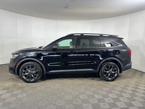 2022 Kia Sorento EX