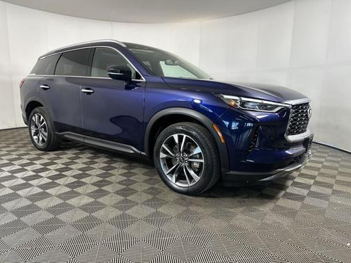 2022 INFINITI QX60 Luxe