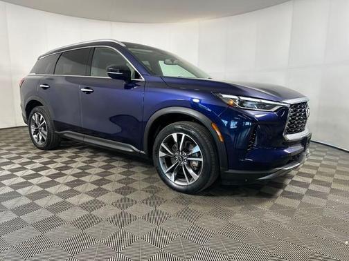 2022 INFINITI QX60 Luxe