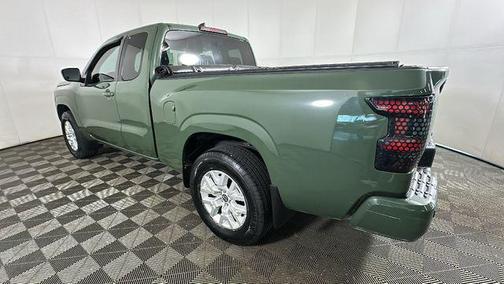 Tactical Green Metallic 2022 Nissan Frontier SV