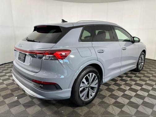 2025 Audi Q4 e-tron Premium 45 quattro