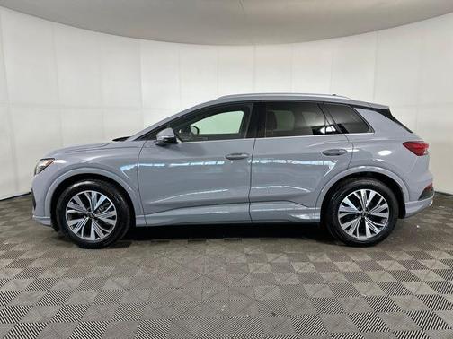 2025 Audi Q4 e-tron Premium 45 quattro