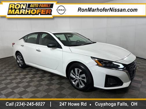 Glacier White 2025 Nissan Altima S FWD