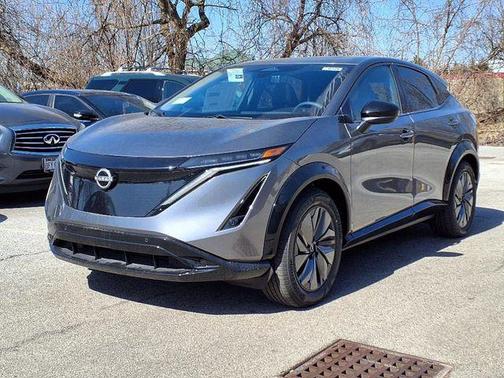 2025 Nissan ARIYA EVOLVE+