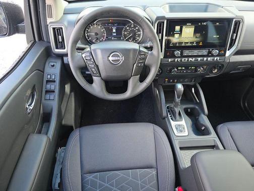 Super Black 2026 Nissan Frontier SV