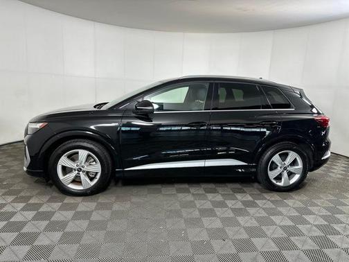 2025 Audi Q4 e-tron Premium Plus 55 quattro