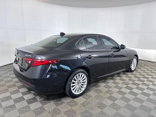 2022 Alfa Romeo Giulia Sprint