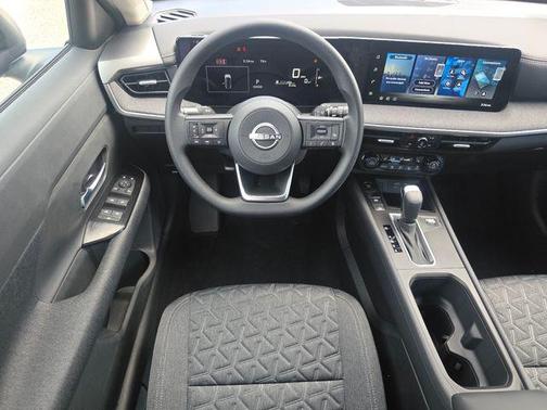 Gun Metallic 2026 Nissan Kicks SV