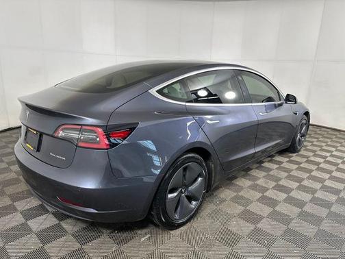 2020 Tesla Model 3 Long Range