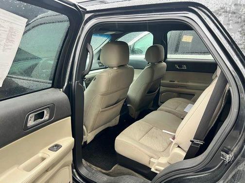 2013 Ford Explorer Base