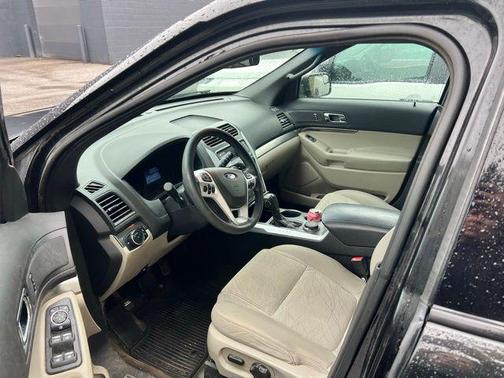 2013 Ford Explorer Base
