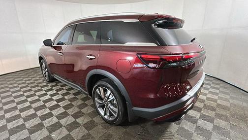 Deep Bordeaux 2023 INFINITI QX60 Luxe