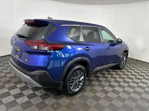 2022 Nissan Rogue S
