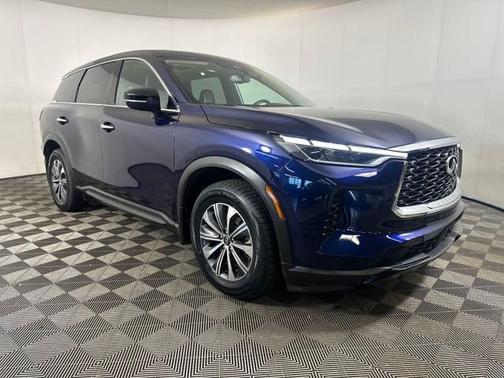 2022 INFINITI QX60 Pure