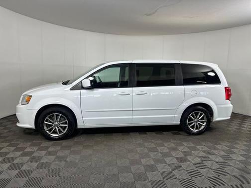 2016 Dodge Grand Caravan AVP/SE