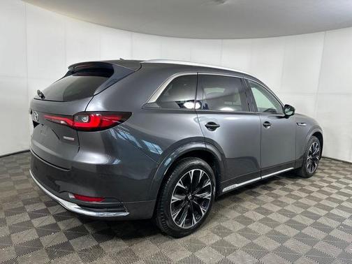 Machine Gray Metallic 2024 Mazda CX-90 3.3 Turbo S
