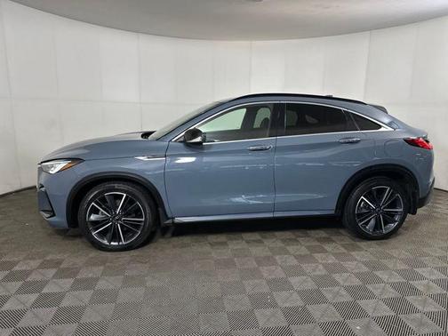 2023 INFINITI QX55 LUXE