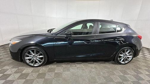 Jet Black Mica 2018 Mazda Mazda3 Touring