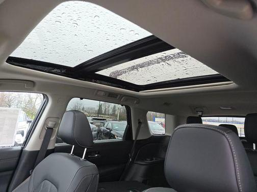 Super Black 2026 Nissan Pathfinder Platinum