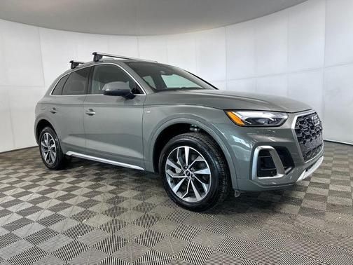 2023 Audi Q5 45 S line Premium Plus