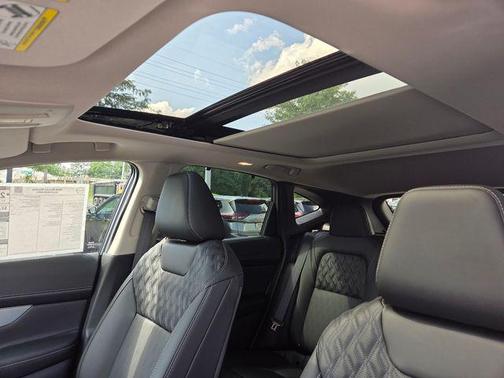 Gun Metallic 2026 Nissan Murano Platinum