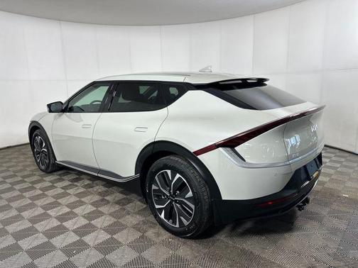 2024 Kia EV6 Light Long Range