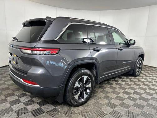 2023 Jeep Grand Cherokee 4xe Base